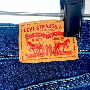 Levi’s Jeans